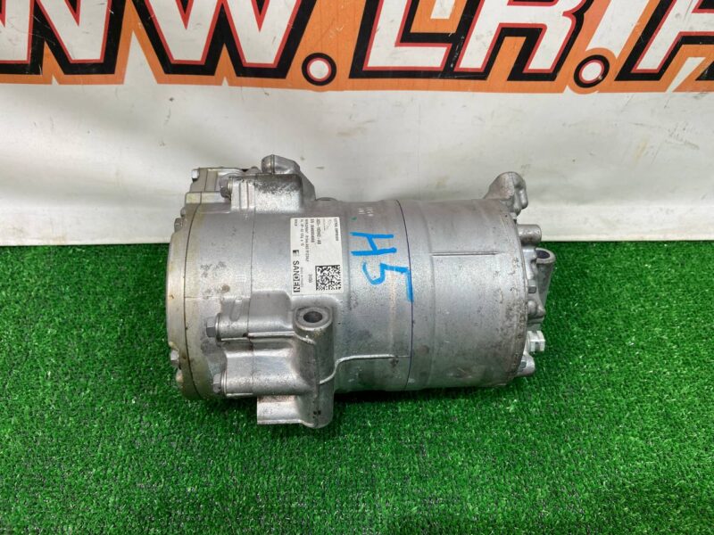 T4K2171 AC compressor electric Jaguar I-Pace X590 (2018-) used cost 400 € in stock 4 pcs.