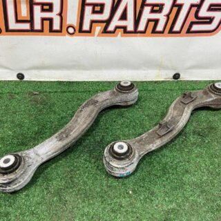T4K4489 Rear upper lever Jaguar I-Pace (2018-) USED cost 115 € in stock 10 pcs.