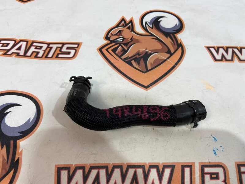 T4K4896 Hose from pump Jaguar I-Pace (2018-) used cost 30 € in stock 1 pcs.