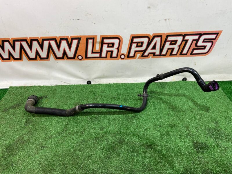 T4K4998 Coolant hose Jaguar I-Pace (2018-) used cost 30 € in stock 4 pcs.