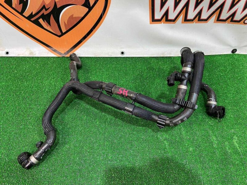T4K5064 Cooling hose Jaguar I-Pace (2018-) Used cost 110 € in stock 1 pcs.