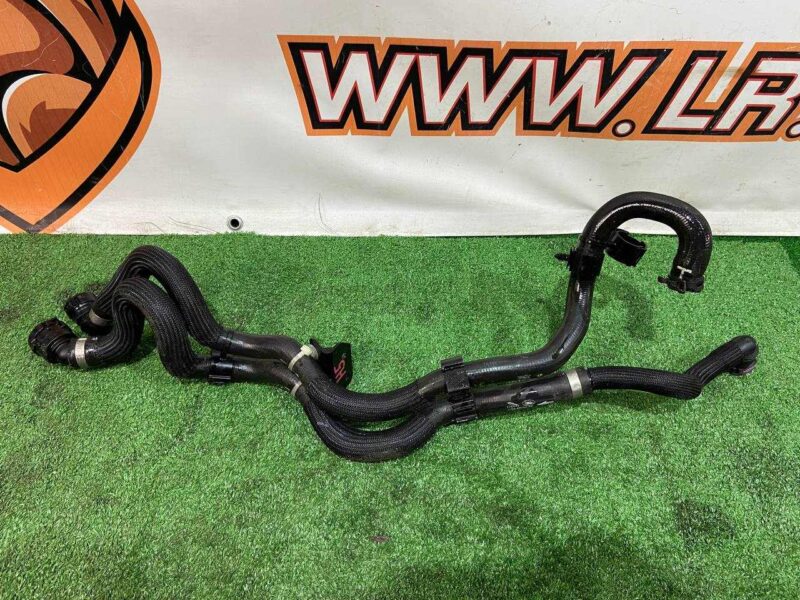 T4K5721 Coolant hose from expansion tank Jaguar I-Pace (2018-) Used cost 60 € in stock 4 pcs.