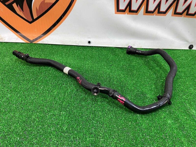 T4K5946 Jaguar I-Pace (2018-) Engine Rear Cooling System Pipe Used cost 50 € in stock 5 pcs.