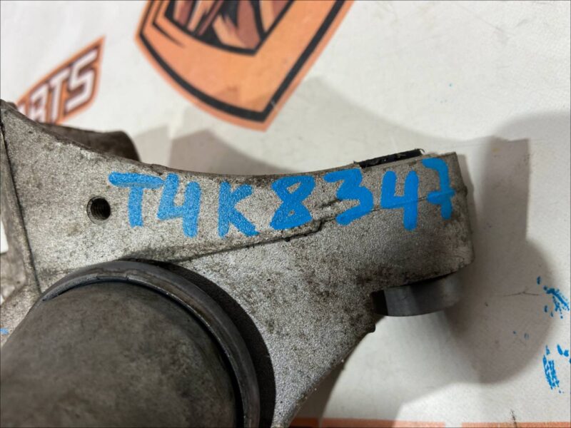 T4K8347 Jaguar I-Pace Front Electric Motor Bracket (2018-) Used cost 60 € in stock 10 pcs.