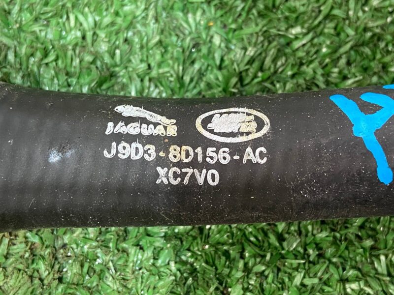 T4K9156 Coolant pipe Jaguar I-Pace (2018-) Used cost 30 € in stock 6 pcs.