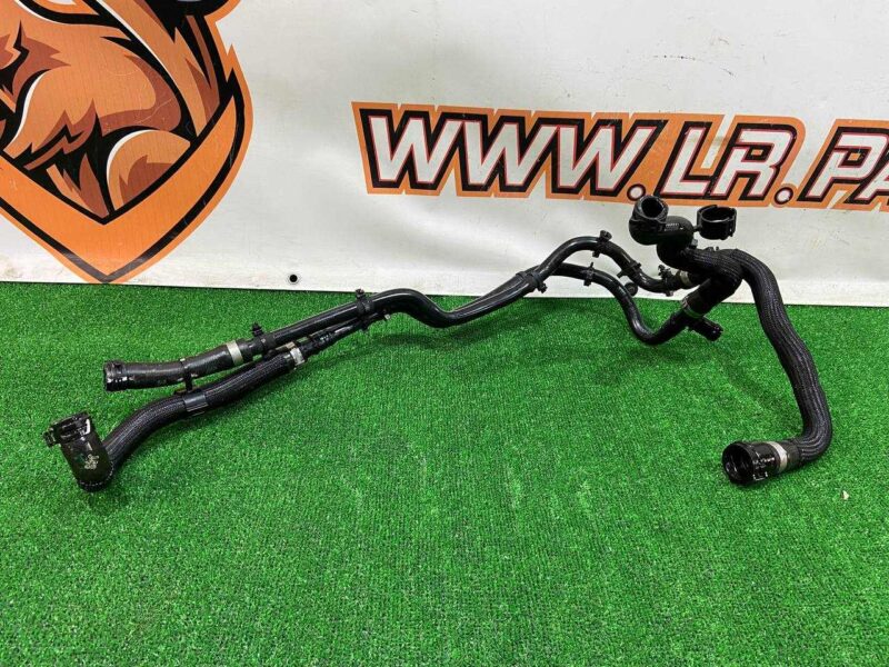 T4K9527 Cooling hose Jaguar I-Pace (2018-) Used cost 95 € in stock 3 pcs.
