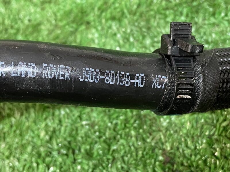 T4K9528 Cooling hose Jaguar I-Pace (2018-) Used cost 35 € in stock 3 pcs.