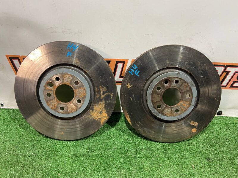 T4N1803 Front brake disc JAGUAR XF Used cost 20 € in stock 2 pcs.