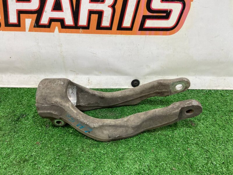 T4N35986 Shock absorber fork left JAGUAR F-PACE Used cost 50 € in stock 8 pcs.