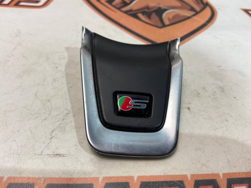 T4N5770 Steering wheel pad S-Sport Jaguar F-Pace X761 (2017-) used cost 40 € in stock 1 pcs.