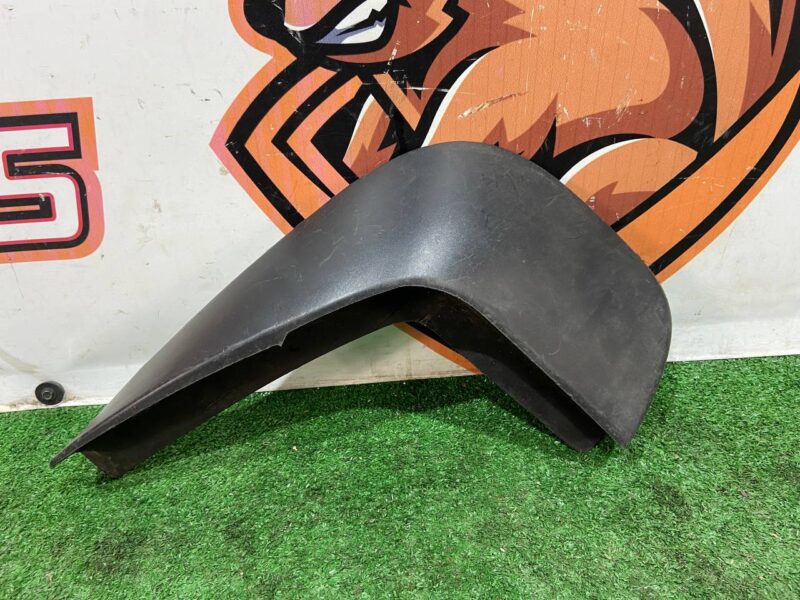 VPLGP0109 Mudguard front right Range Rover L405 (2013-2021) used cost 10 € in stock 1 pcs.