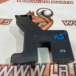 XR858871 Bracket rear protection Jaguar I-Pace (2018-) used cost 15 € in stock 1 pcs.