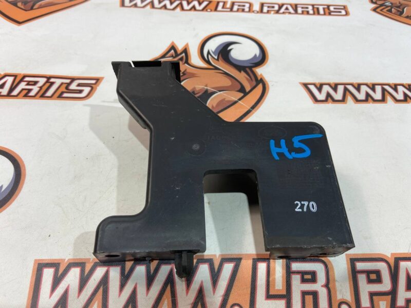 XR858871 Bracket rear protection Jaguar I-Pace (2018-) used cost 15 € in stock 1 pcs.