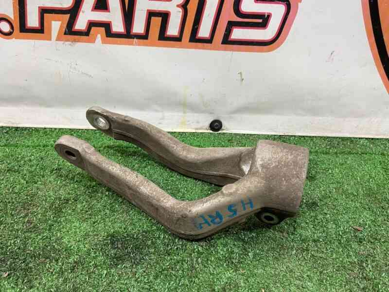 J9D1179 Front right shock absorber bracket Jaguar I-Pace (2018-) USED cost 75 € in stock 7 pcs.