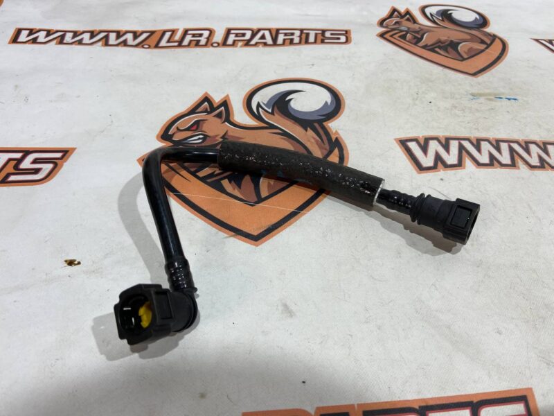 LK729D289BA Fuel pipe Land Rover Discovery Sport L550 (2015-) used cost 15 € in stock 1 pcs.