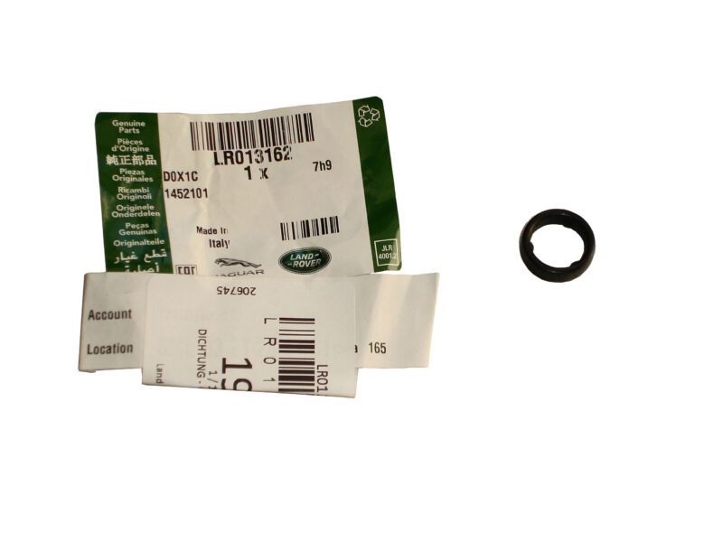 LR013162 Sealing ring of the oil filter housing Land Rover Discovery 4, 5, Range Rover, Range Rover Sport, Range Rover Velar cost 15 € in stock 3 pcs.