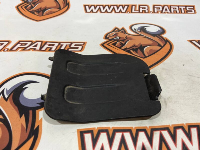 LR027201 Front panel cover (frill) Range Rover Evoque L538 (2012-2018) Used cost 30 € in stock 2 pcs.