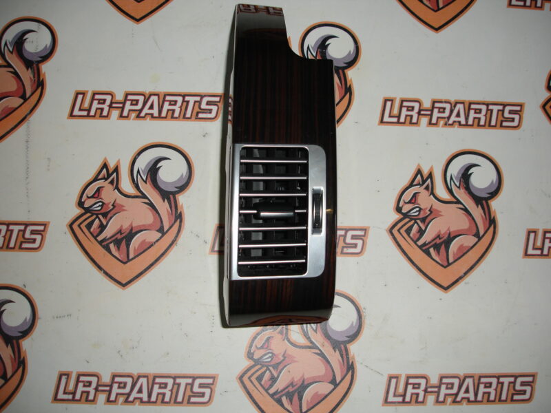 LR035208 Deflector in the torpedo right RANGE ROVER (L405) 2013- Used cost 30 € in stock 1 pcs.