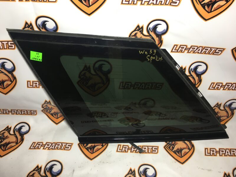 LR044115 Glass in the body rear right Range Rover Sport L494 (2014-2022) Used cost 150 € in stock 2 pcs.