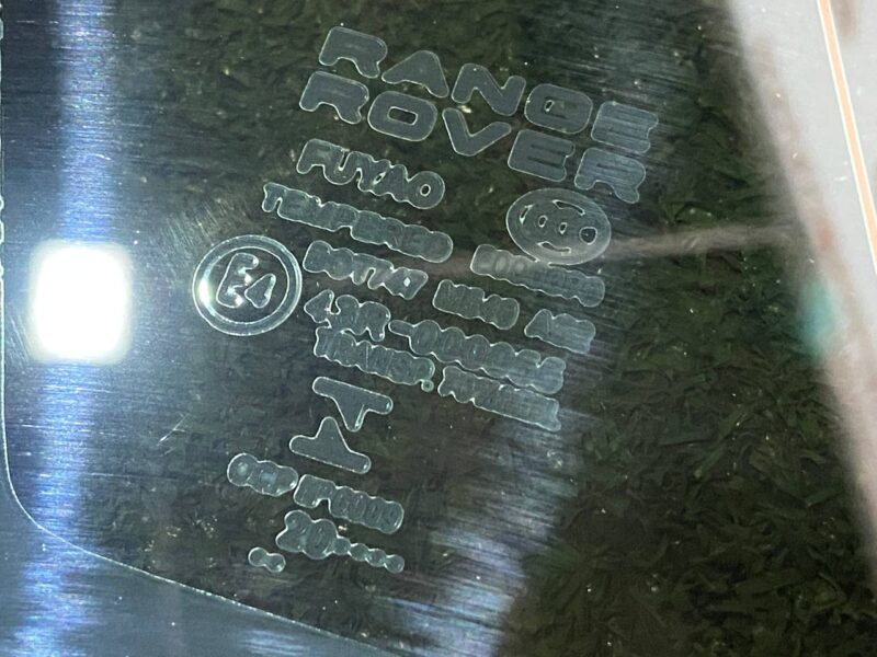 LR044117 Glass in the body rear left Range Rover Sport L494 (2014-2022) Used cost 150 € in stock 3 pcs.