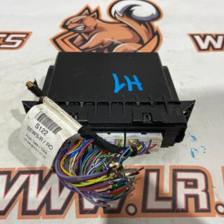 LR050789 Heater control module (main unit) Range Rover L405 (2013-2021) used cost 130 € in stock 1 pcs.