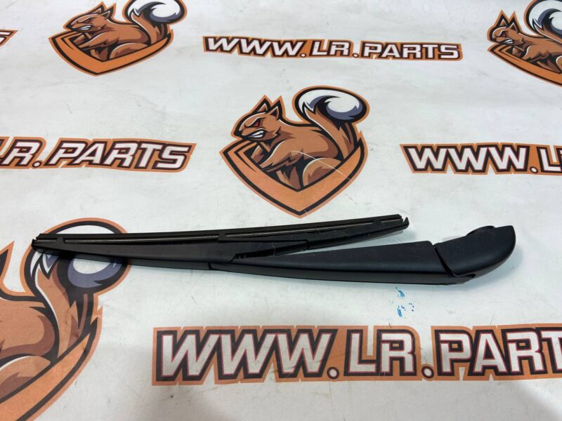 LR062820 Rear Wiper Land Rover Discovery Sport L550 (2015-) Used cost 50 € in stock 2 pcs.