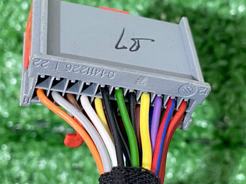 LR064752 Left outside mirror + camera + blind spots + backlight 18 pin Range Rover L405 (2013-2021) Used cost 700 € in stock 2 pcs.