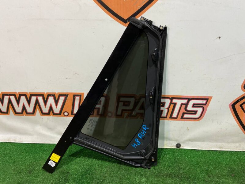 LR065502 Rear right window door glass Range Rover L405 (2013-2021) Used cost 100 € in stock 5 pcs.