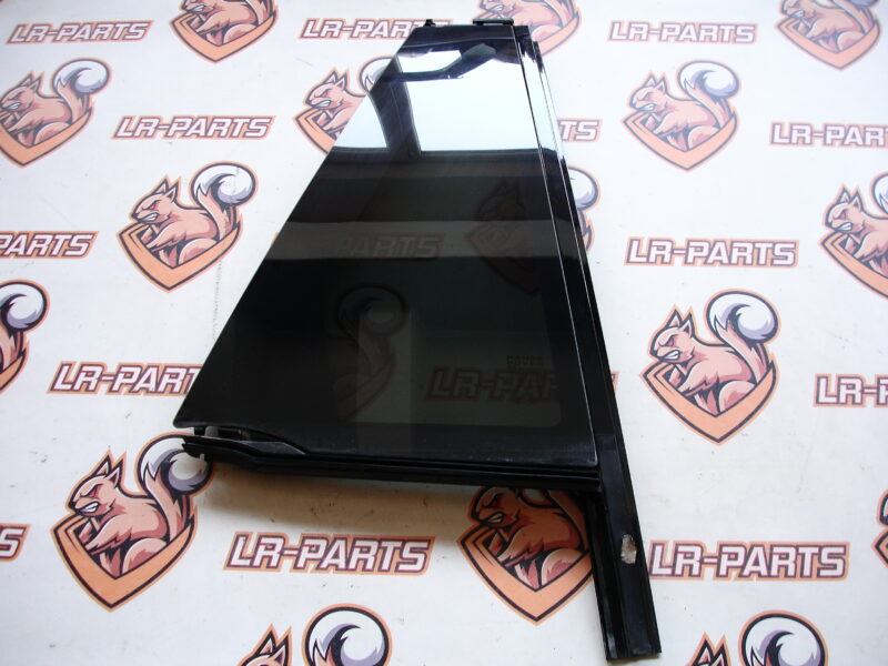 LR065502 Rear right window door glass Range Rover L405 (2013-2021) Used cost 100 € in stock 5 pcs.