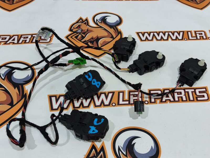 LR067266 Wiring of Range Rover Evoque L538 stove motors (2012-2018) Used cost 15 € in stock 1 pcs.