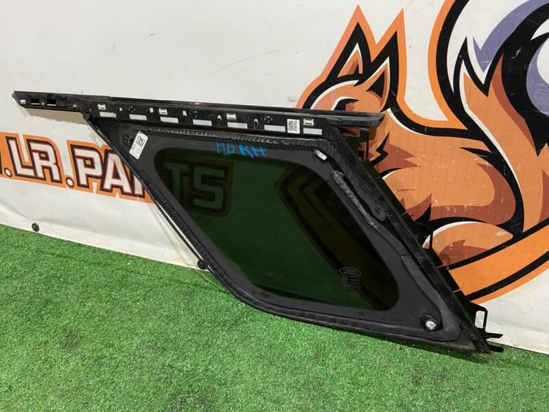 LR078379 Side right rear glass for Land Rover Discovery Sport L550 (2015-) Used cost 150 € in stock 4 pcs.