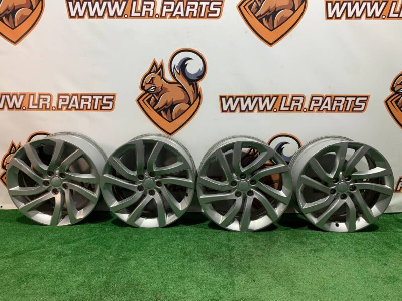 LR081587 Wheel disk 20 X 8.5 Land Rover Discovery 5 L462 (2017-) used" cost 250 € in stock 4 pcs.