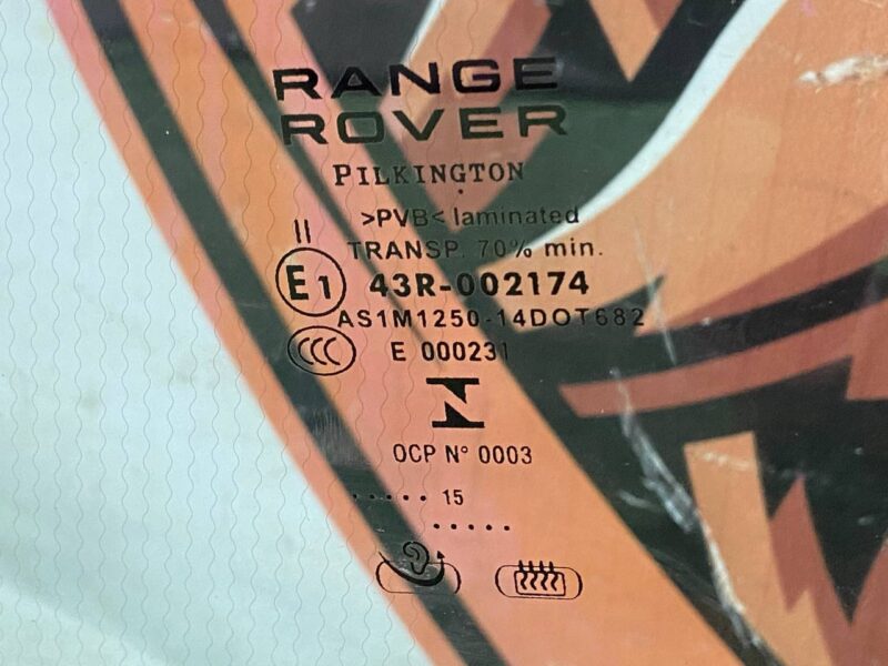 LR086060 Windshield for Range Rover L405 (2013-2021) Used cost 300 € in stock 1 pcs.