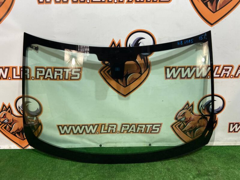 LR086060 Windshield for Range Rover L405 (2013-2021) Used cost 300 € in stock 1 pcs.