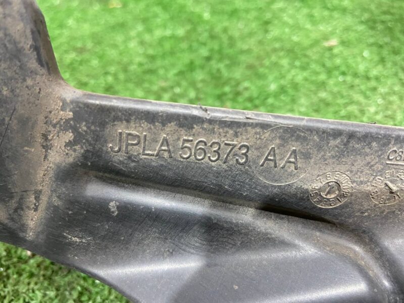 LR088329 Heat shield left Range Rover Sport L494 (2014-2022) Used cost 10 € in stock 4 pcs.