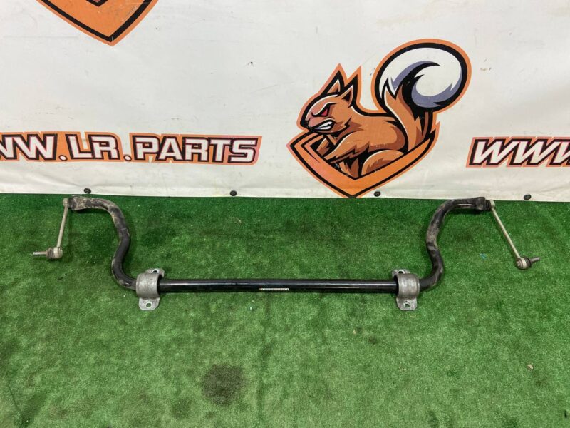 LR090523 Front stabilizer Range Rover Velar L560 (2018-) USED cost 100 € in stock 2 pcs.
