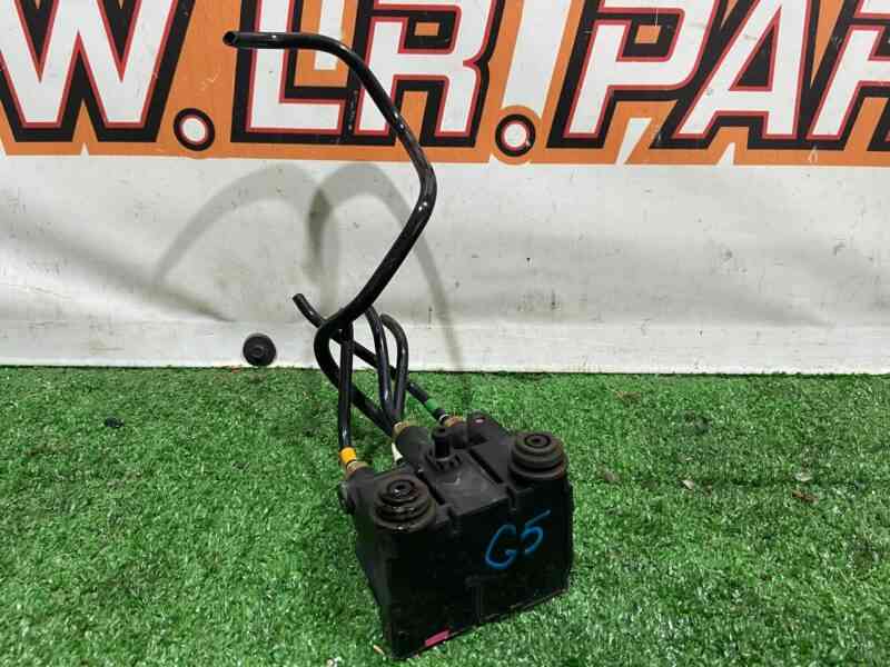 LR113342 Electromagnetic air suspension valve rear Range Rover Sport L494 Used - Image 15