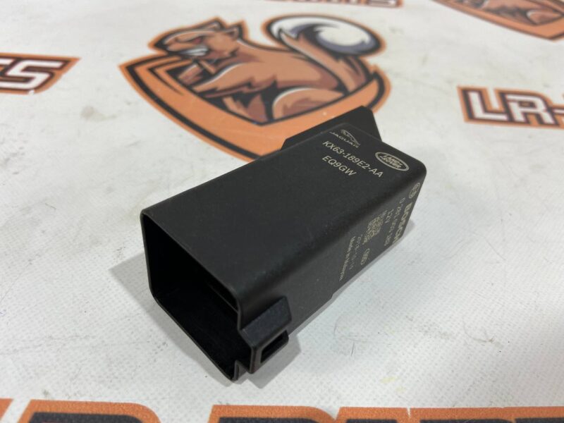 LR117592 Auxiliary heater control unit Range Rover Velar L560 Used cost 50 € in stock 4 pcs.