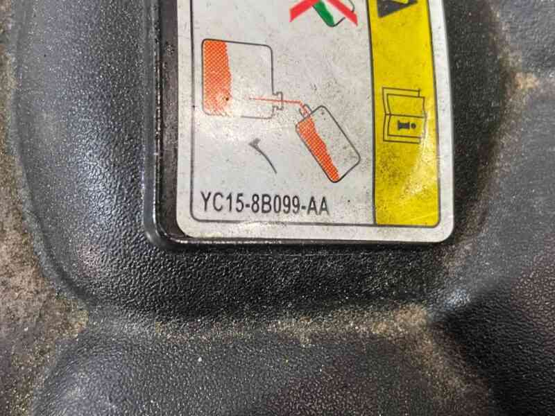 LR128194 Expansion tank 2.0D 3.0IE Range Rover Velar L560 Used cost 70 € in stock 3 pcs.