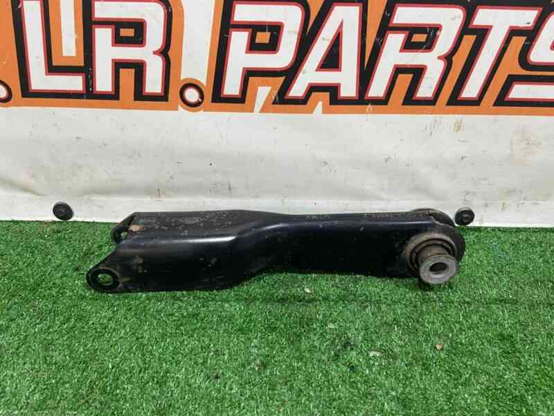 LR128794 Rear suspension arm right front lower Land Rover Discovery 5 L462 (2017-) used - Image 13