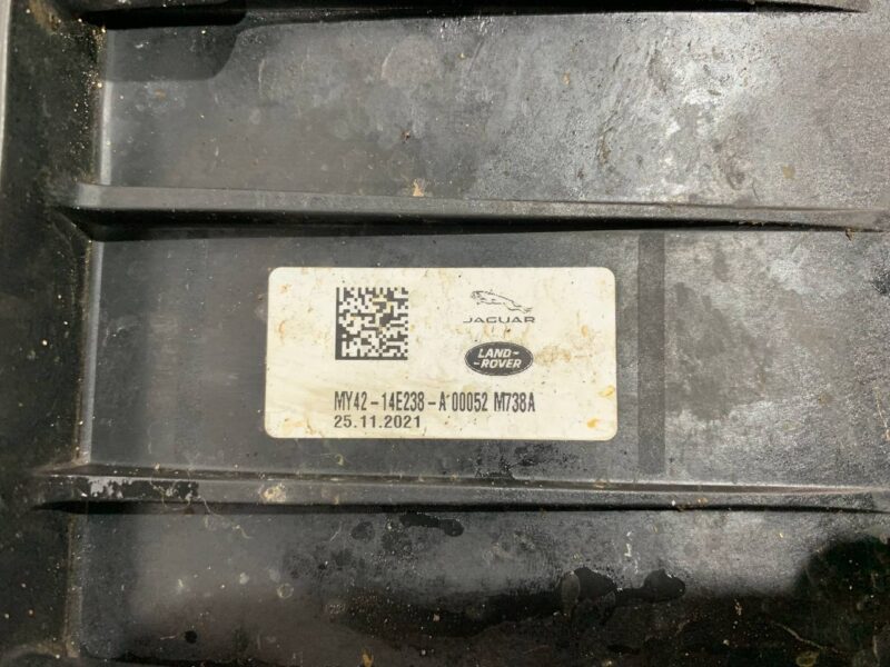 LR131043 Voltage converter Land Rover Discovery Sport L550 (2015-) Used cost 600 € in stock 1 pcs.