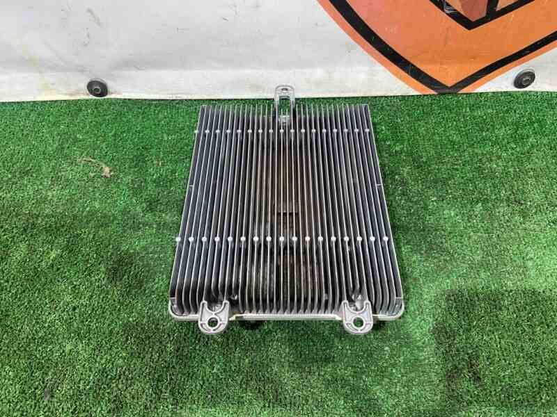 LR131043 Voltage converter Land Rover Discovery Sport L550 (2015-) Used cost 600 € in stock 1 pcs.