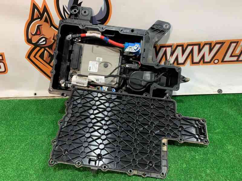 LR131043 Voltage converter Land Rover Discovery Sport L550 (2015-) Used cost 600 € in stock 1 pcs.