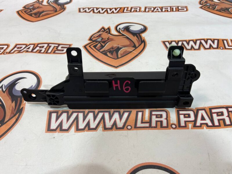 LR137725 Balancer on the LAND ROVER DISCOVERY SPORT (L550) 2015- Used cost 70 € in stock 1 pcs.
