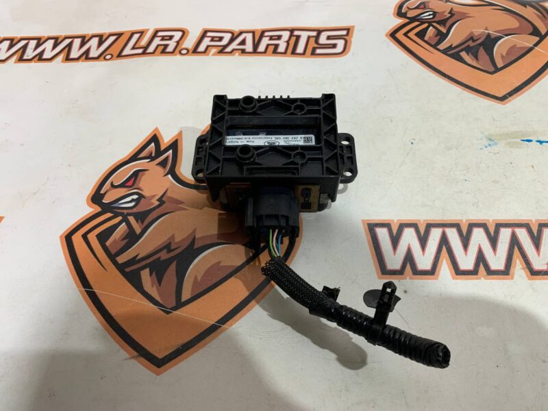 LR140939 Cruise control sensor front Range Rover Velar L560 (2018-) used cost 700 € in stock 1 pcs.