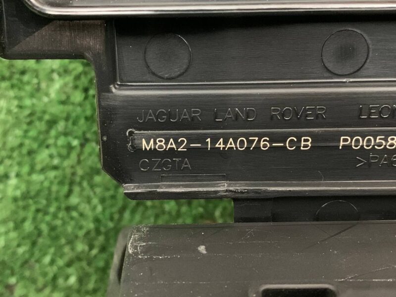 LR145088 Fuse box Range Rover Velar L560 (2018-) USED cost 200 € in stock 1 pcs.