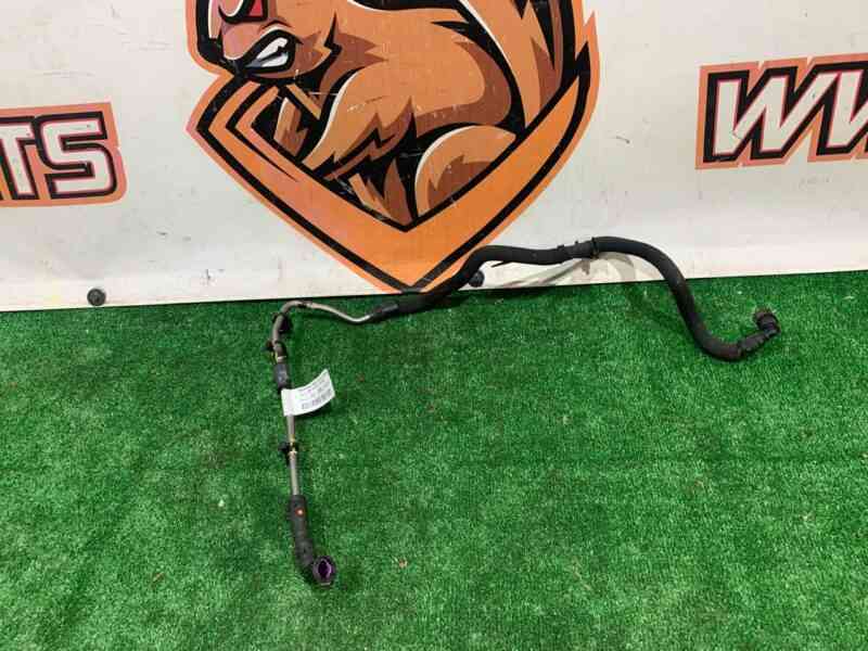 LR158186 Injector coolant hose return Range Rover Velar L560 (2018-) used cost 40 € in stock 2 pcs.