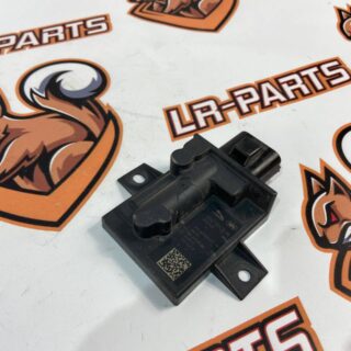 LR159937  Fuel pump control unit 2.0D 3.0D Range Rover Sport L494 (2014-2022) USED cost 90 € in stock 5 pcs.