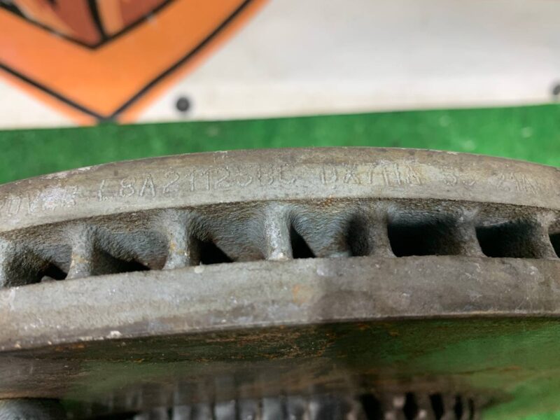 LR161916 Front brake disc Range Rover Velar L560 (2018-) used cost 130 € in stock 4 pcs.