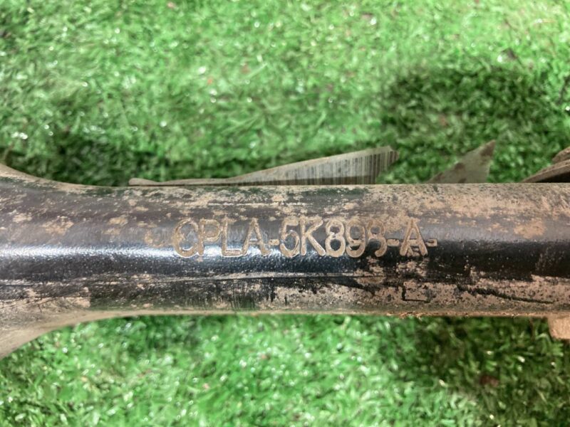 LR163128 Rear Suspension Arm Right Front Lower Range Rover L405 (2013-2021) Used cost 30 € in stock 5 pcs.